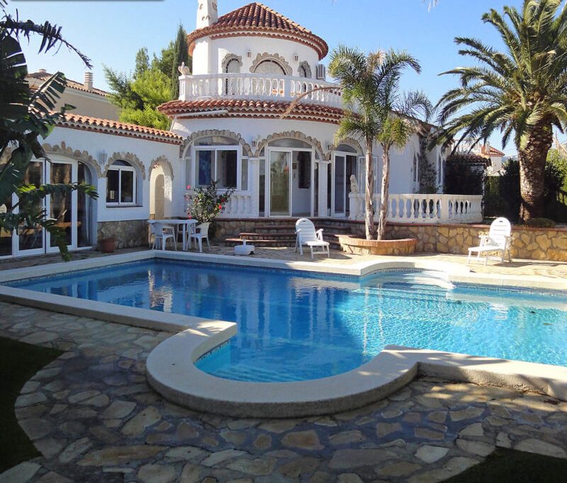 تكسير وترميم فلل في الشارقة