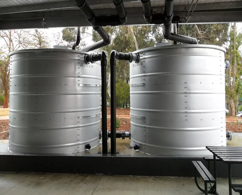 شركة تنظيف خزانات في دبي